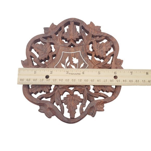 Vintage Carved Wooden Trivet 70s Plant Stand Floral Inlay India Handmade Leaves - Picture 6 of 7